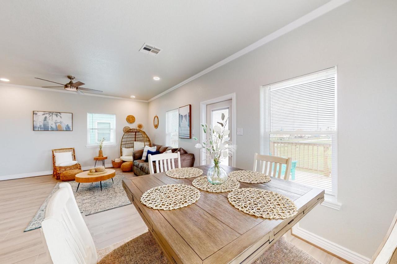 Caisson Modern Beach Cottage Surfside Beach Exterior foto